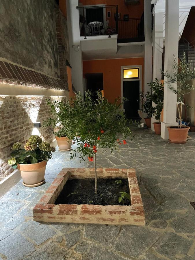 Residenza Nikol Appartamento Giulia Казале-Монферрато Экстерьер фото